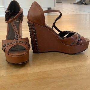 Vince Camuto wedges